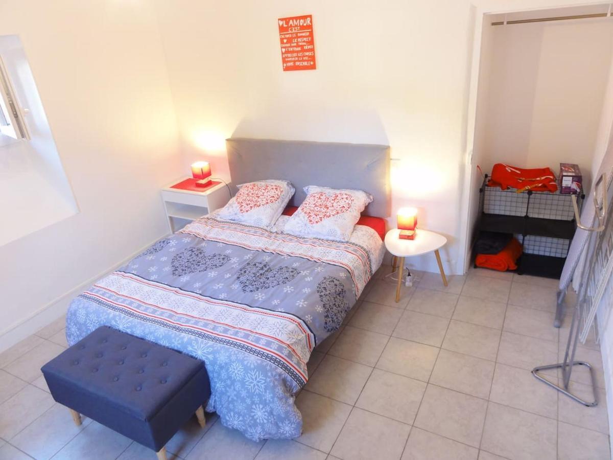 Апартаменты Au Petit Marcadal **Sanctuaires, Hopital, Gare** Лурд Экстерьер фото