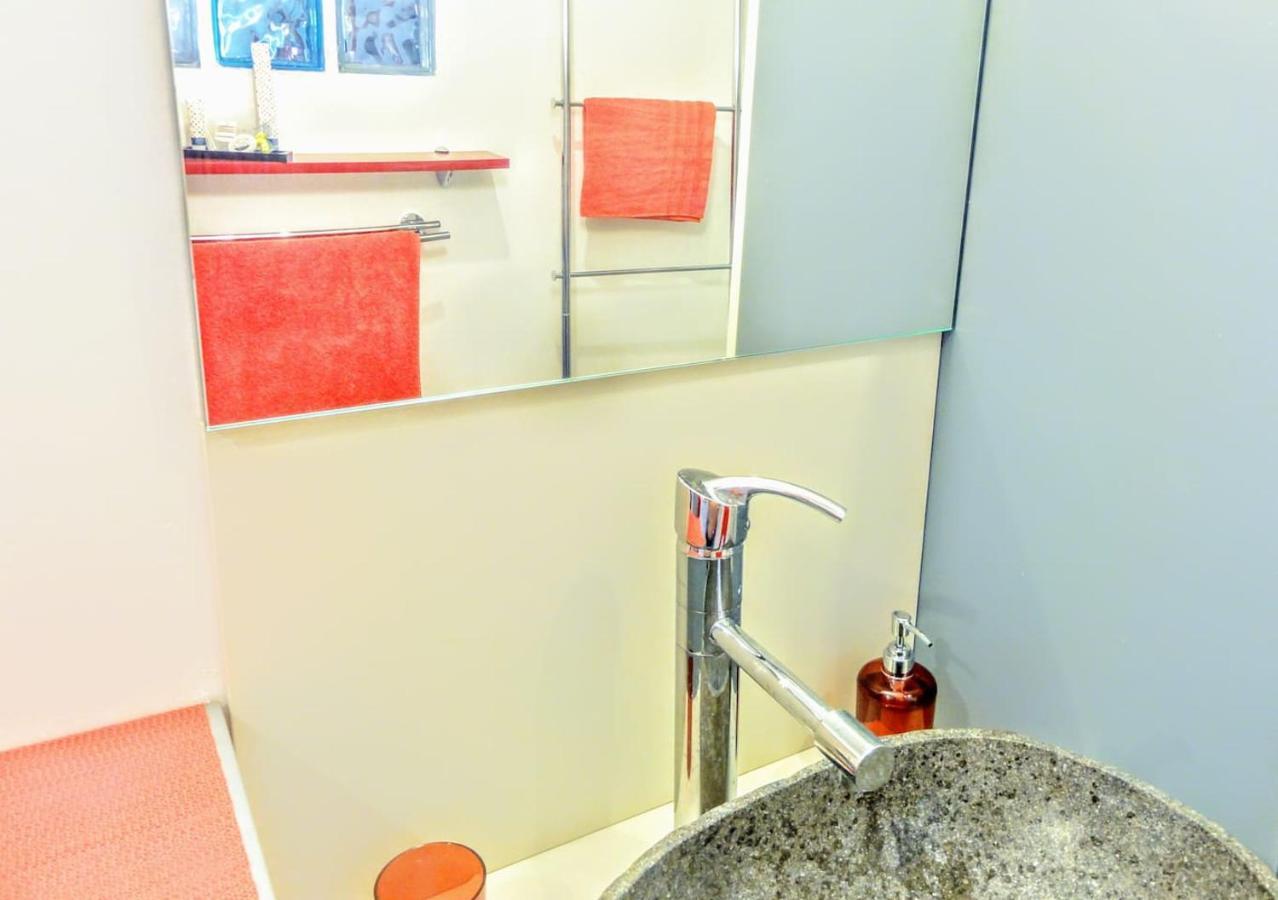 Апартаменты Au Petit Marcadal **Sanctuaires, Hopital, Gare** Лурд Экстерьер фото